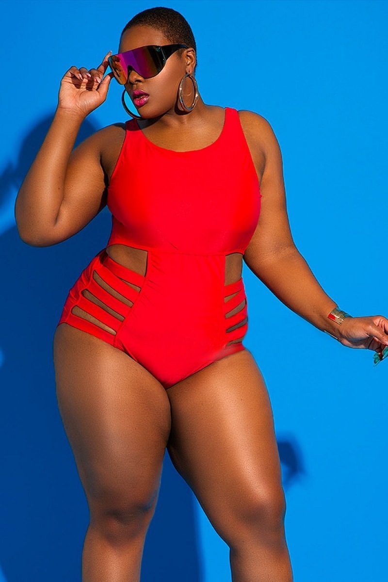 Women's plus size swimsuit - Red, 3XL